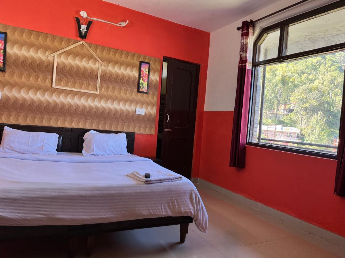 Sunrise View Homestay Kasauli Exteriér fotografie